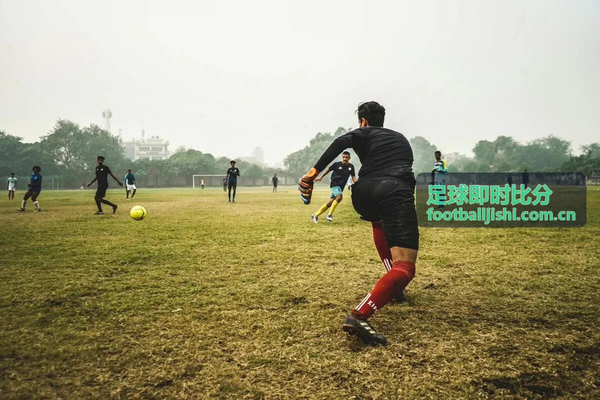 足球即时比分欧冠半场比分数据更新配图